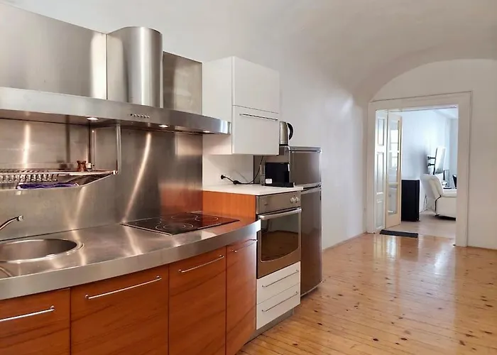 Apartman Artistic Quiet Crusader Street *